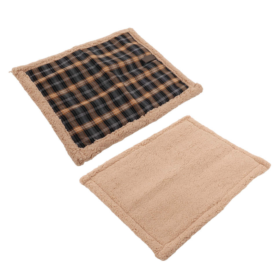 Crate Mat plaid face and sherpa reverse